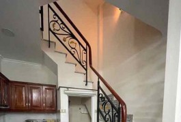 BÁN NHÀ QUẬN 4 GẦN CẦU CALMET, 5 LẦU, 30M2, 5.x TỶ